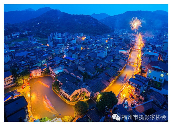 恒河流域人口_含屎量 超标200倍,为何印度人还要抢着喝恒河水(2)