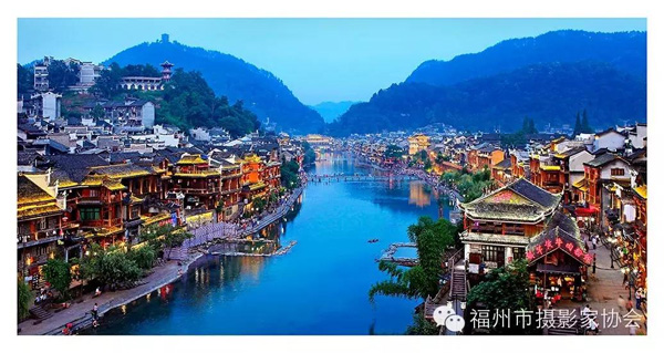 恒河流域人口_含屎量 超标200倍,为何印度人还要抢着喝恒河水(3)